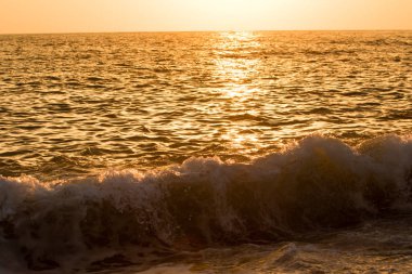 günbatımı deniz manzara