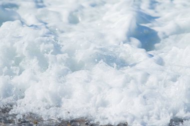 Sahilde, manzara sörf dalga deniz