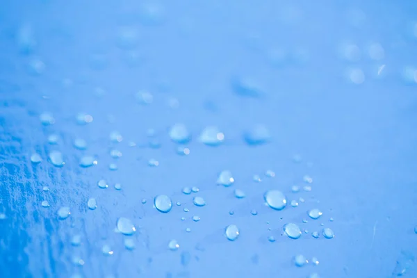 Σταγόνες Βροχής Μπλε Φόντο — Φωτογραφία Αρχείου