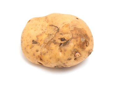 Ham organik beyaz arka plan üzerinde izole patates