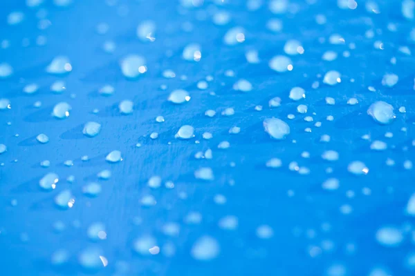 Gotas Lluvia Sobre Fondo Azul — Foto de Stock