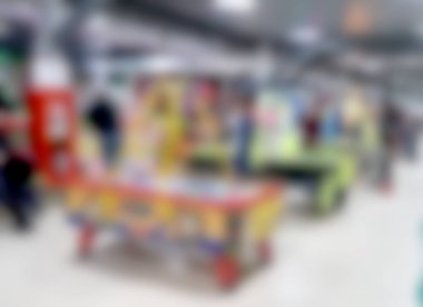 Alışveriş Merkezi vitrinler arka plan bulanık