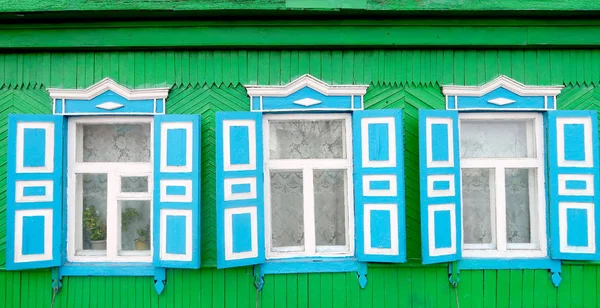 Окна Деревянном Доме Старые — стоковое фото