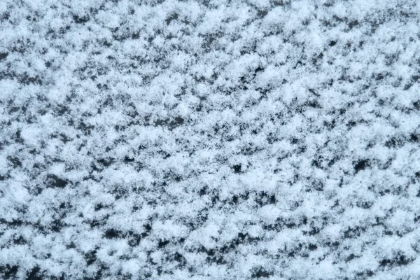 Neve Bagnata Sul Vetro Sfondo Invernale — Foto Stock