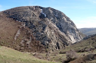 Dağlar taşlar, hills, çayırlar, bahar manzara