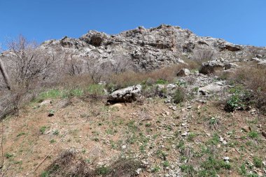 Dağlar taşlar, hills, çayırlar, bahar manzara