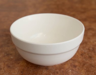 Masada beyaz kase var.