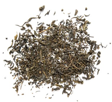 kuru yaprak yeşil çay beyaz bir arka plan üzerinde