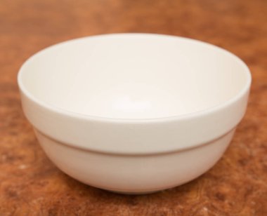 Masada beyaz kase var.