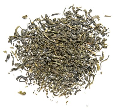 kuru yaprak yeşil çay beyaz bir arka plan üzerinde