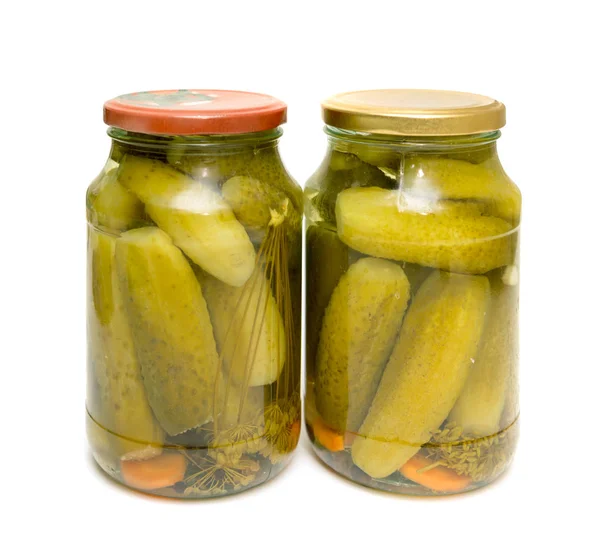 Glazen Pot Met Gepekelde Komkommers Geïsoleerd Witte Achtergrond — Stockfoto