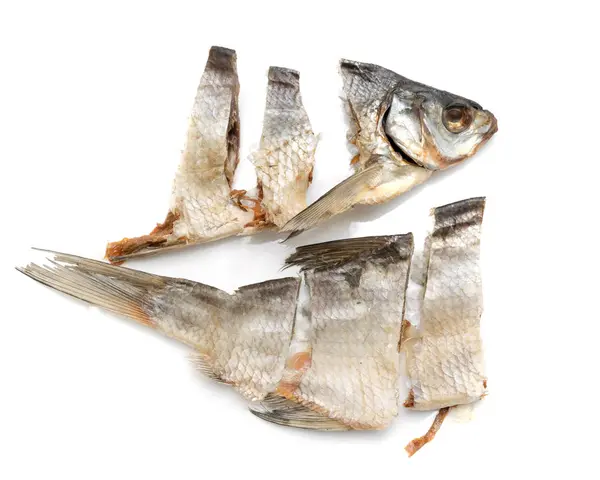 Pesce Salato Essiccato Fondo Bianco — Foto Stock