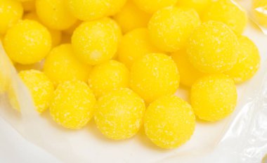 sarı şeker şeker beyaz yuvarlak