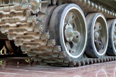 Caterpillar tank parça yakın çekim