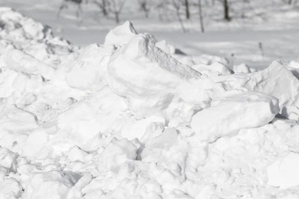 Biały Śnieg Stos Brył — Zdjęcie stockowe