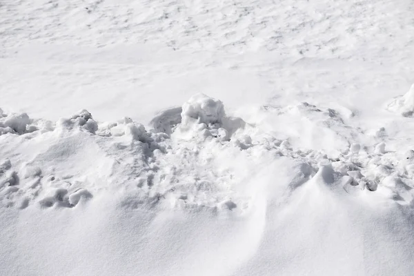 Weiße Schneehaufen — Stockfoto