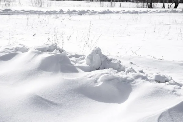 Vit Snö Högen Klumpar — Stockfoto