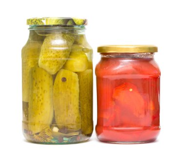 Salatalık, domates bir cam kavanozun içinde Marine