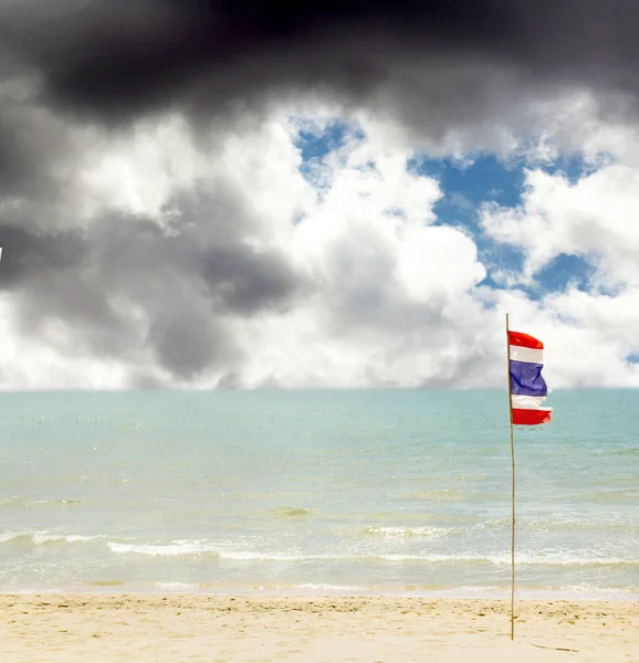 Thaïlande Plage Ciel Sable Marin Drapeau — Photo