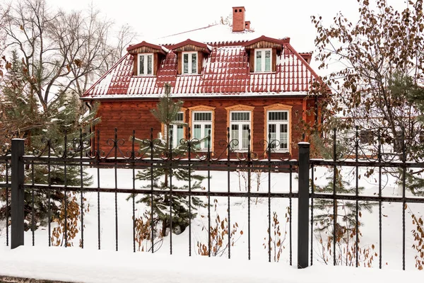 Land Winterhaus Natur — Stockfoto