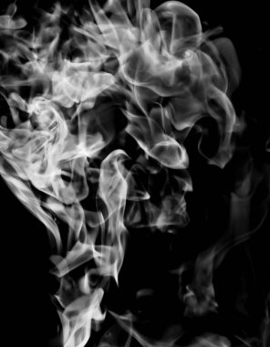 siyah bir arka plan beyaz duman alev