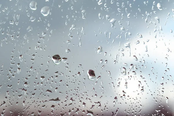 Gotas Lluvia Sobre Fondo Cristal Cielo —  Fotos de Stock