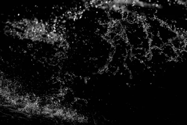 Salpicaduras Agua Oscuridad Con Gotas Agua Volando Bokeh Desenfocado — Foto de Stock