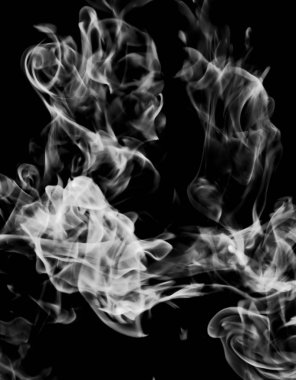 siyah bir arka plan beyaz duman alev