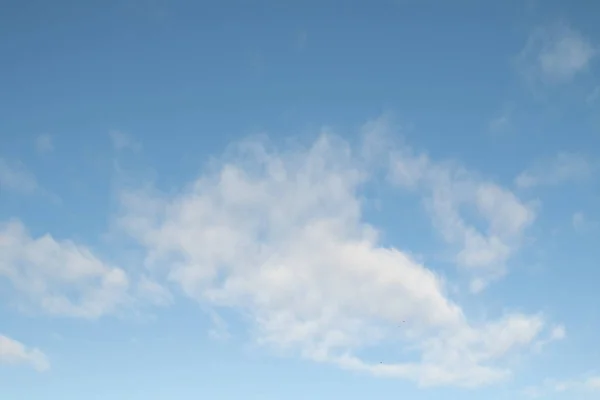 Vista Panoramica Del Cielo Blu Con Nuvole — Foto Stock