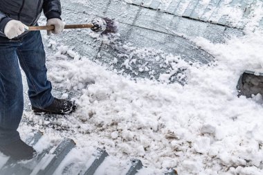 kar kar kaldırma üzerinde süpürge