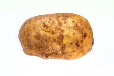 Beyaz arka plan üzerinde Patates yumru