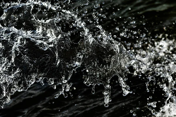 Gotas Agua Aire Sobre Fondo Bokeh Oscuro — Foto de Stock