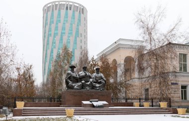 Astana, Kazakistan - 31 Ekim 2018: Şehrin ilk karı. Astana şehir mimarisi.