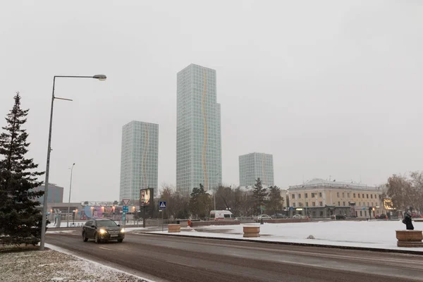 Astana Kazakhstan Octubre 2018 Primera Nieve Ciudad Arquitectura Ciudad Astana —  Fotos de Stock