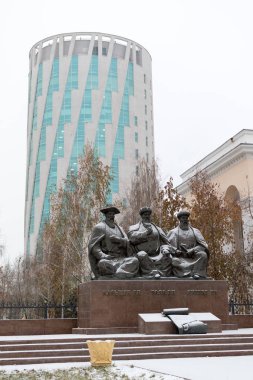 Astana, Kazakistan - 31 Ekim 2018: Şehrin ilk karı. Astana şehir mimarisi.