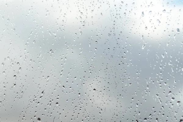 Gotas Lluvia Sobre Fondo Cristal Cielo —  Fotos de Stock