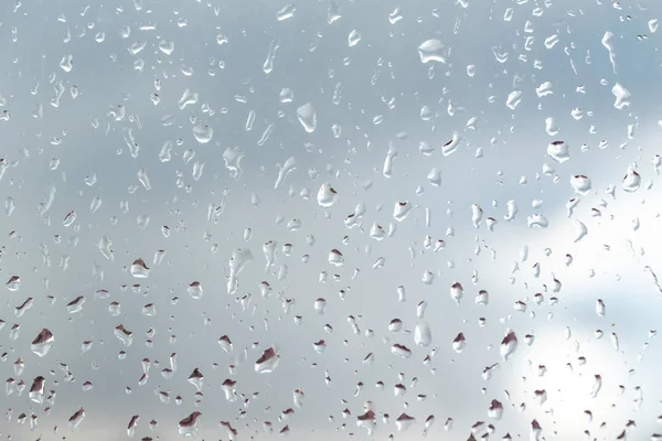 Gotas Lluvia Sobre Fondo Cristal Cielo —  Fotos de Stock