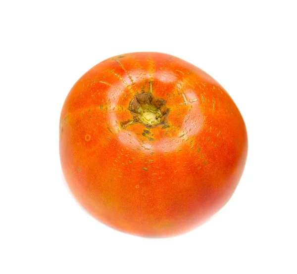 在白色背景查出的新鲜成熟番茄的特写镜头视图 — 图库照片