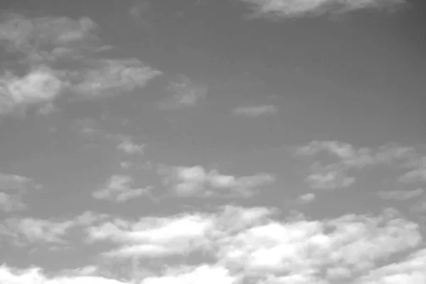 Céu Preto Branco Nuvens — Fotografia de Stock