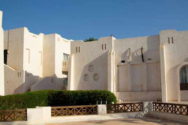 white houses of the Egyptian building