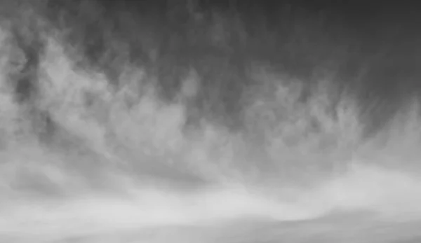 Nubes Blancas Cielo Negro —  Fotos de Stock