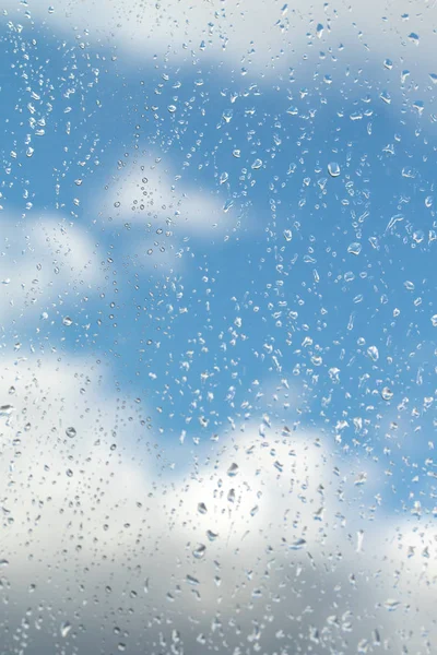 Gotas Chuva Fundo Céu Vidro — Fotografia de Stock