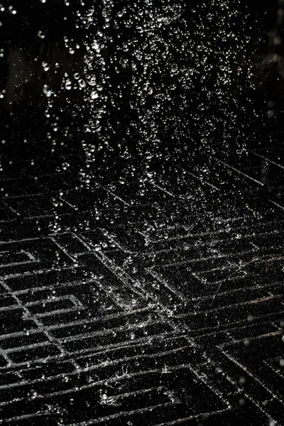 Water Splash Dark Drops Water Flying Defocused Bokeh — Stock Photo, Image