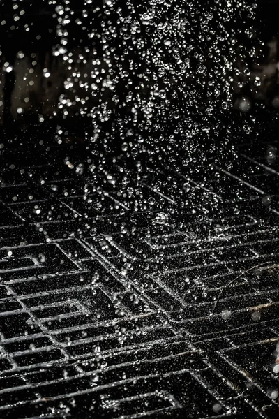 Water Splash Dark Drops Water Flying Defocused Bokeh — Stock Photo, Image