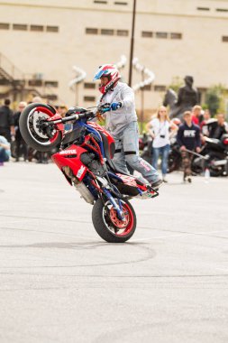 Shymkent, Kazakistan - 15 Şubat 2017: Motosiklet motorcu sezon açılış 15 Mart 2017 yılında Çimkent