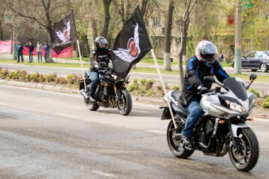 Shymkent, Kazakistan - 15 Şubat 2017: Motosiklet motorcu sezon açılış 15 Mart 2017 yılında Çimkent