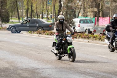Shymkent, Kazakistan - 15 Şubat 2017: Motosiklet motorcu sezon açılış 15 Mart 2017 yılında Çimkent