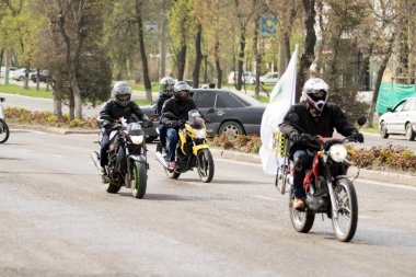 Shymkent, Kazakistan - 15 Şubat 2017: Motosiklet motorcu sezon açılış 15 Mart 2017 yılında Çimkent