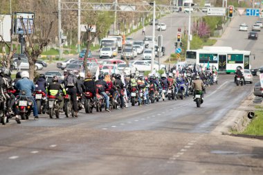 Shymkent, Kazakistan - 15 Şubat 2017: Motosiklet motorcu sezon açılış 15 Mart 2017 yılında Çimkent