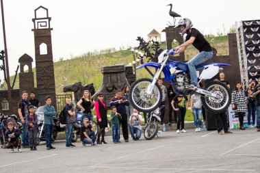 Shymkent, Kazakistan - 15 Şubat 2017: Motosiklet motorcu sezon açılış 15 Mart 2017 yılında Çimkent